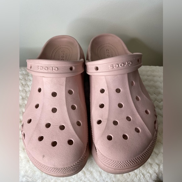 CROCS Shoes - CROCS Baya Platform Clog Sandals in Light Pink size 9